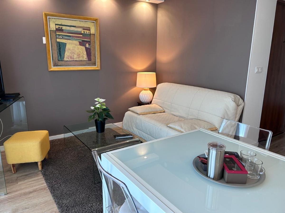 Front De Mer- Appartement Standing 1 Chambre กาเลส์ ภายนอก รูปภาพ